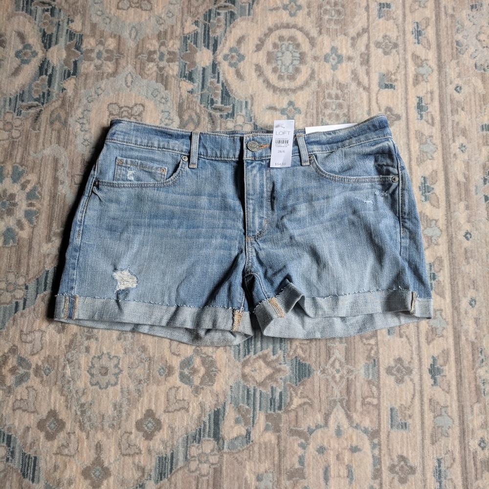 NWT Loft Mid-Rise Boyfriend Denim Short